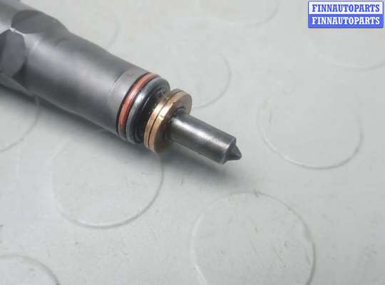 Форсунка топливная на Volkswagen Touran I (1T)