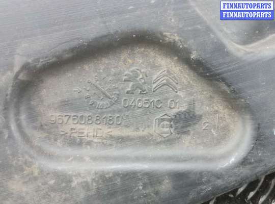 купить бачок омывателя на CITROEN C4 GRAND PICASSO 2