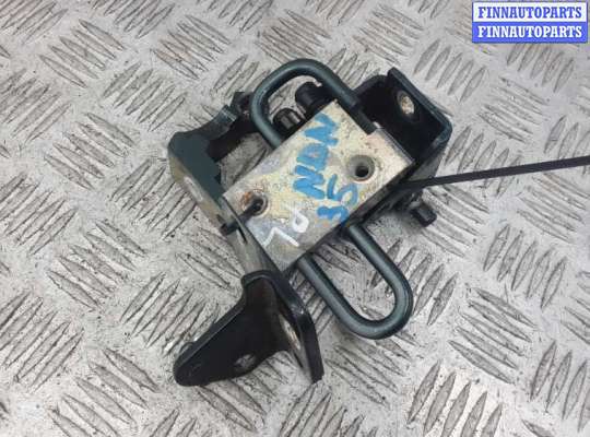 петля двери задней левой VG1607758 на VOLKSWAGEN PASSAT B5