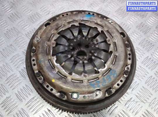 маховик демпферный дизельный RN1459545 на RENAULT MEGANE 3