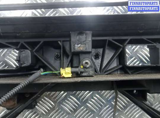 купить передняя панель крепления облицовки (телевизор) на SKODA OCTAVIA A7