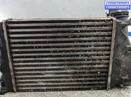 купить радиатор интеркулера на NISSAN QASHQAI J11