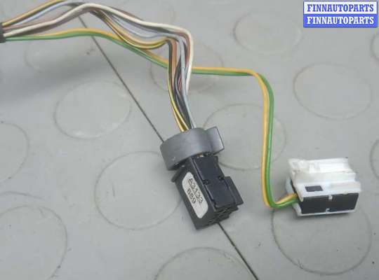 купить зеркало наружное левое на MERCEDES BENZ C-CLASS W203