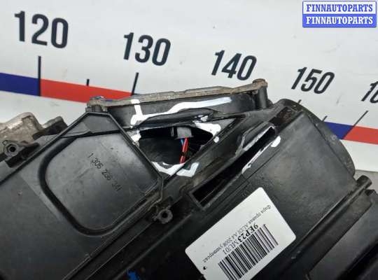 купить фара правая на AUDI A4 B8