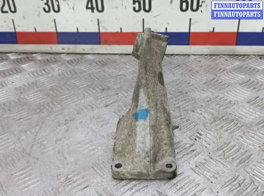 купить кронштейн двигателя бензиновый на MERCEDES BENZ CLK C209