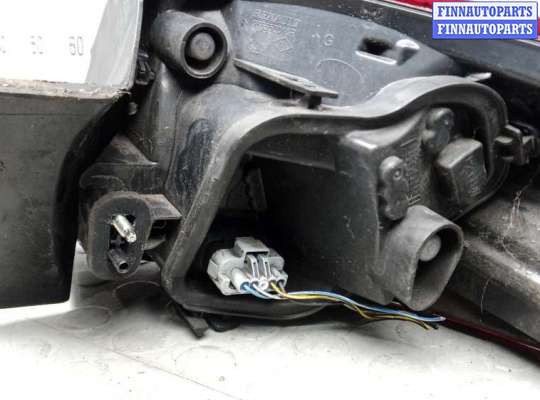 купить фонарь задний левый на RENAULT MEGANE 3