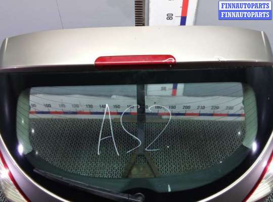 Крышка багажника на Renault Megane III