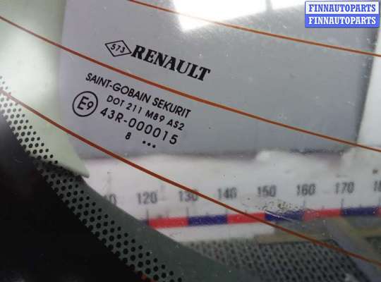 Крышка багажника на Renault Megane III