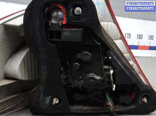 купить фонарь задний правый на MERCEDES BENZ CLK C209