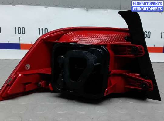 купить фонарь задний правый на VOLKSWAGEN PASSAT B7