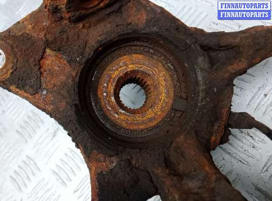 купить ступица передняя левая на RENAULT DUSTER 1