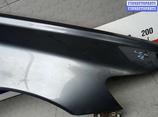 купить крыло переднее правое на VOLVO V50 MW