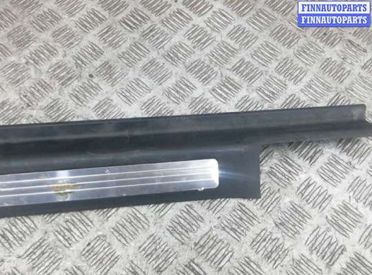 купить накладка порога внутренняя левая на MERCEDES BENZ R-CLASS W251