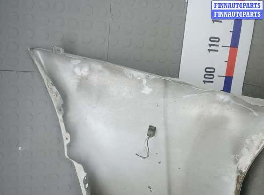 Крыло переднее на Nissan Primastar