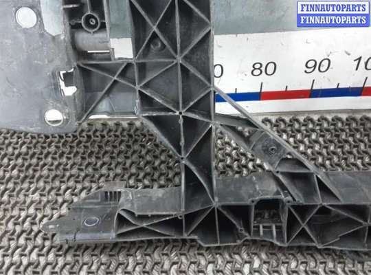 купить передняя панель крепления облицовки (телевизор) на RENAULT FLUENCE 1