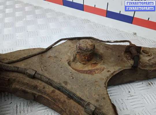 купить ступица задняя правая на VOLKSWAGEN TRANSPORTER T5