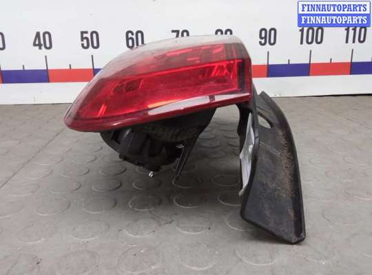 Фонарь задний