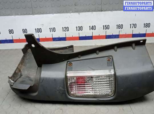 купить клык бампера задний правый на OPEL VIVARO