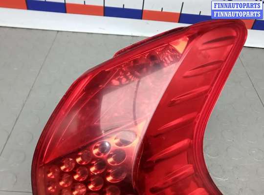 купить фонарь задний правый на PEUGEOT 3008 1