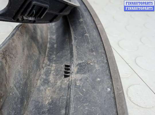 купить молдинг крыла переднего правого на VOLVO XC90 1