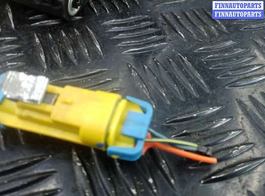 купить ремень безопасности с пиропатроном сиденья переднего на DODGE NITRO