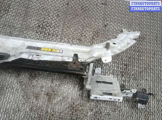 купить передняя панель крепления облицовки (телевизор) на LAND ROVER DISCOVERY SPORT 1