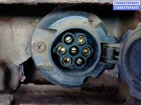 Фаркоп на Land Rover Discovery IV