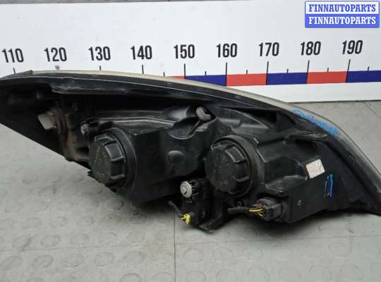 Фара передняя на Kia Ceed I (ED)