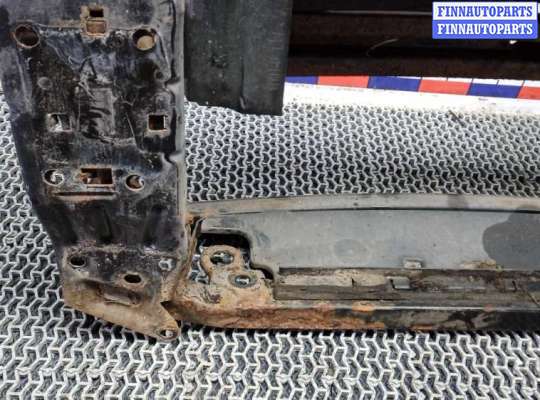 Панель передняя (телевизор) на Nissan Qashqai I (J10)