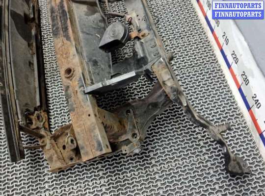 Панель передняя (телевизор) на Nissan Qashqai I (J10)