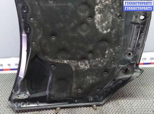 Капот на Mercedes-Benz C (W204)