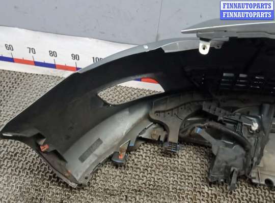 Бампер передний на Opel Astra J