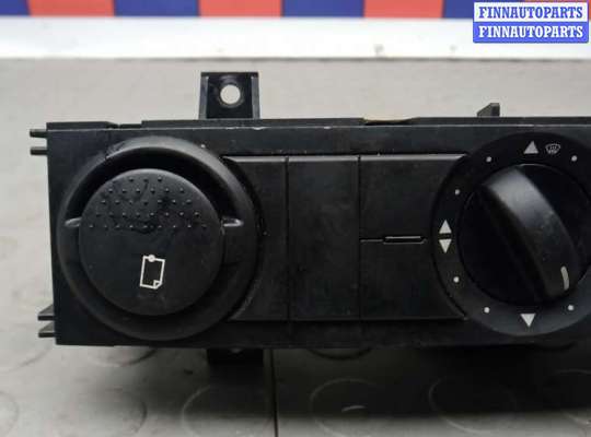 Блок управления печкой на Volkswagen Crafter I (2E)
