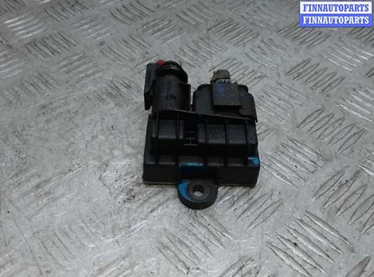 реле накала свечей MB1573074 на MERCEDES BENZ VITO W639