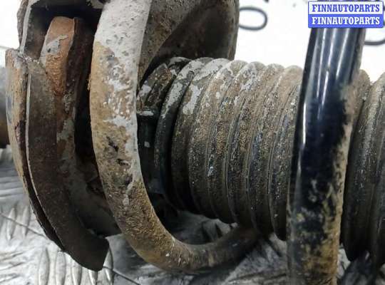 Стойка подвески амортизационная на Ford Focus III