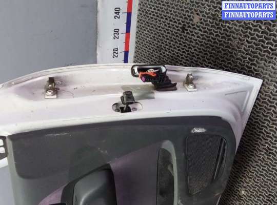 Дверь боковая на Volkswagen Amarok (2H)