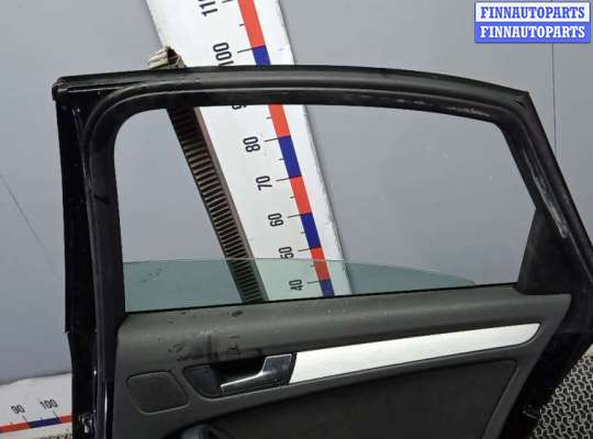купить дверь задняя правая на AUDI A4 B8