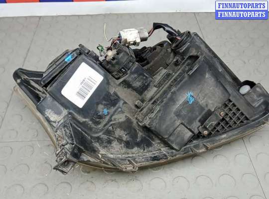 купить фара левая на TOYOTA AVENSIS T25