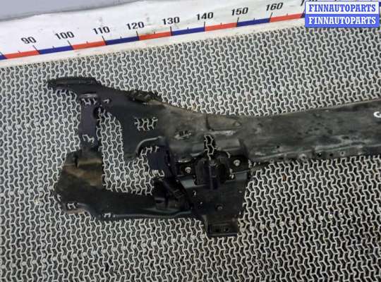 купить передняя панель крепления облицовки (телевизор) на VOLVO V60 1