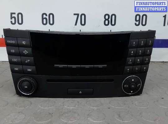 магнитола MB1589644 на MERCEDES BENZ CLS C219