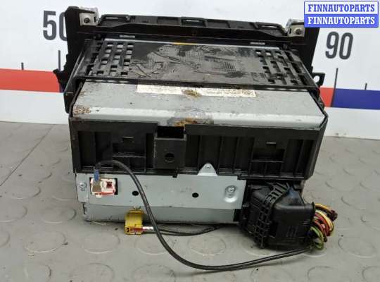 купить магнитола на MERCEDES BENZ VITO W639