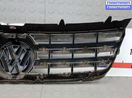 купить решетка радиатора на VOLKSWAGEN TOUAREG 7L
