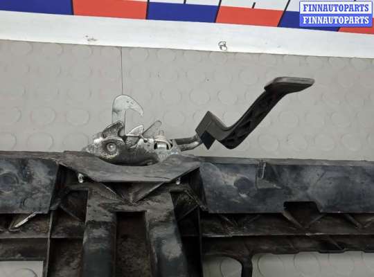 купить замок капота на PEUGEOT 3008 1