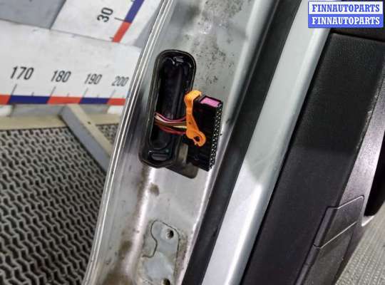 купить дверь задняя правая на VOLKSWAGEN PASSAT B6