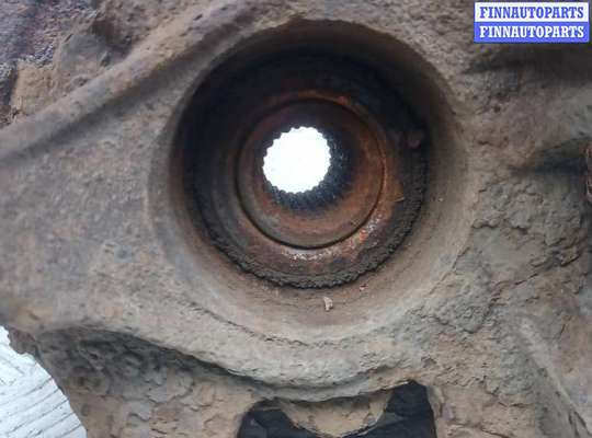 купить ступица задняя правая на HYUNDAI TUCSON JM