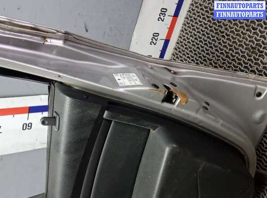 купить дверь передняя правая на RENAULT DUSTER 1