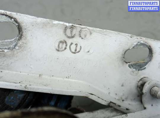 Петля капота на Mercedes-Benz Sprinter (906)