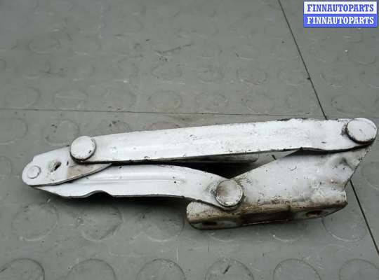 Петля капота на Mercedes-Benz Sprinter (906)