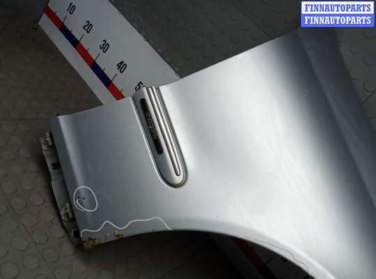 купить крыло переднее правое на MERCEDES BENZ C-CLASS W203