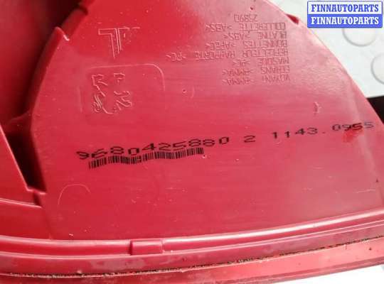 купить фонарь задний правый на PEUGEOT 308 1